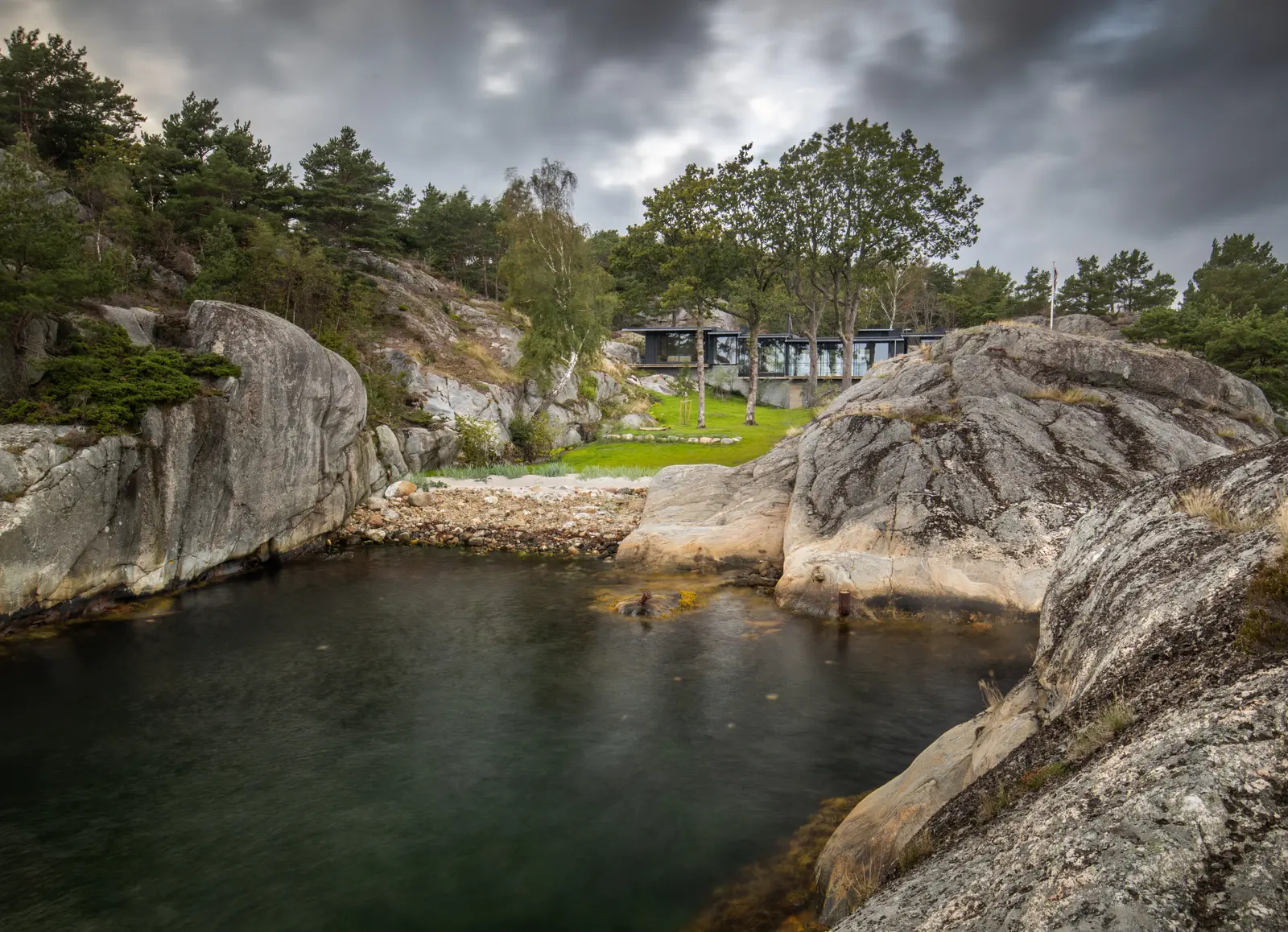 Furøya, Lillesand, Norge: Reynaers Hi-Finity, CF 68 och Slimline 38 (bild 1 av 12)
