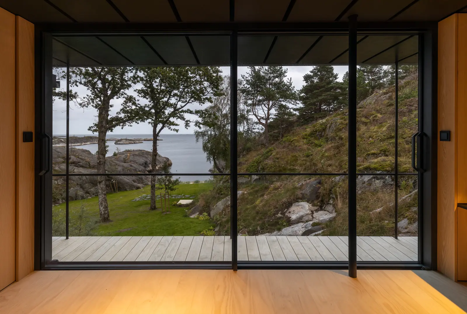 Furøya, Lillesand, Norge: Reynaers Hi-Finity, CF 68 och Slimline 38 (bild 9 av 12)